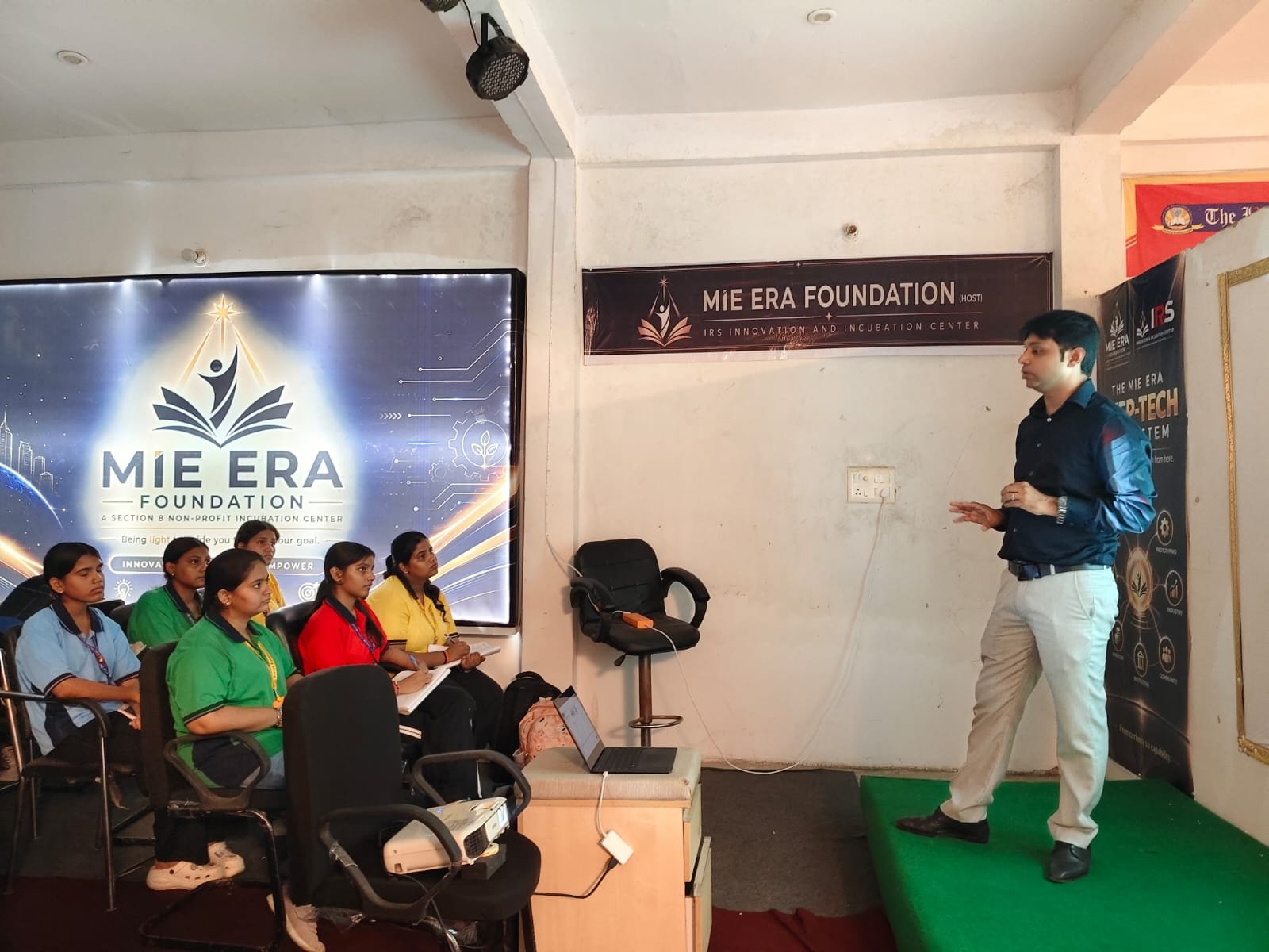 Robotics: The Emerging Era of India
